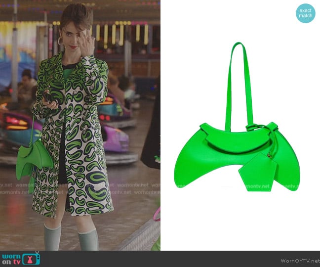 Visore X Manette Bag Fluo worn by Emily Cooper (Lily Collins) on Emily in Paris