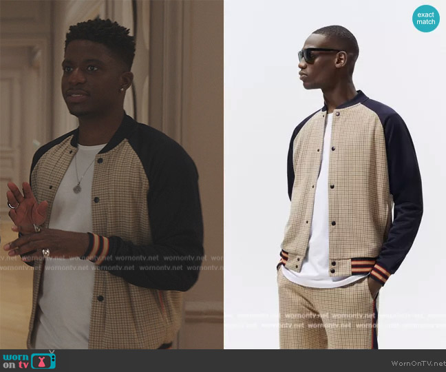Zara Contrast Check Jacket worn by Julien (Samuel Arnold) on Emily in Paris