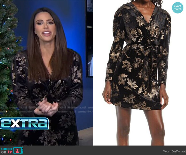 Fraiche By J Floral Print Long Sleeve Faux Wrap Dress worn by Jennifer Lahmer on Extra