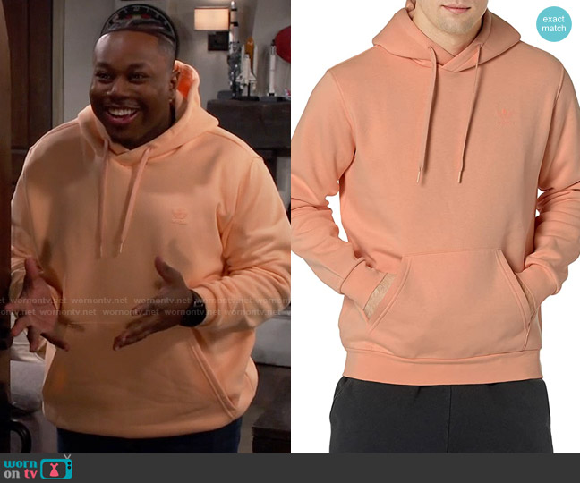 Adidas Adicolor Marshmallow Boyfriend Hoodie worn by Marty (Marcel Spears) on The Neighborhood
