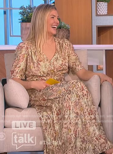Amanda’s floral metallic wrap dress on The Talk