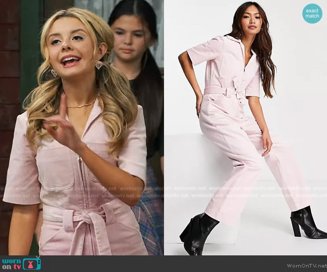 & Other Stories Cord belted jumpsuit in pink worn by Destiny Baker (Mallory James Mahoney) on Bunkd