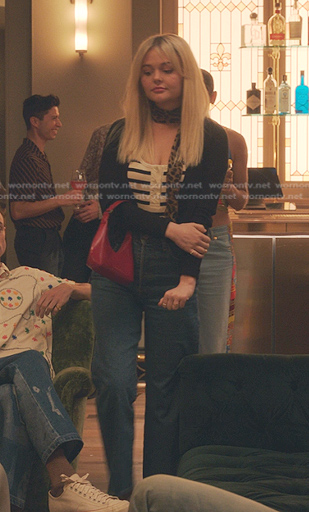 Audrey’s striped top and straight jeans on Gossip Girl