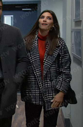 Brook Lynn’s houndstooth coat on General Hospital