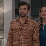 Chase’s yellow checked shirt on General Hospital