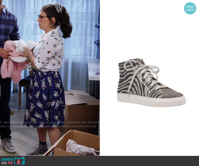 Dingo Concrete Jungle High Top Sneaker worn by Kat Silver (Mayim Bialik) on Call Me Kat