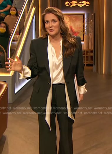 Drew’s tie neck blouse and blazer on The Drew Barrymore Show