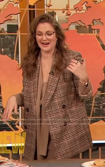 Drew’s plaid double breasted blazer on The Drew Barrymore Show