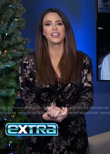 Jennifer’s black floral wrap dress on Extra