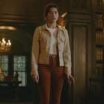 Jess’s brown corduroy pants on National Treasure: Edge of History