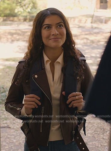 Jess’s brown leather moto jacket on National Treasure: Edge of History