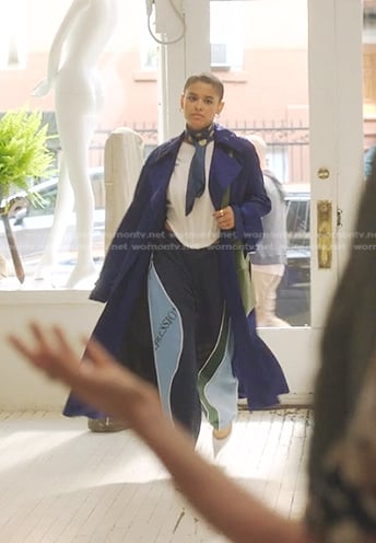 Julien’s blue trench coat on Gossip Girl