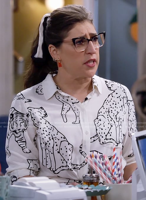 Kat’s white big cats print button down top on Call Me Kat
