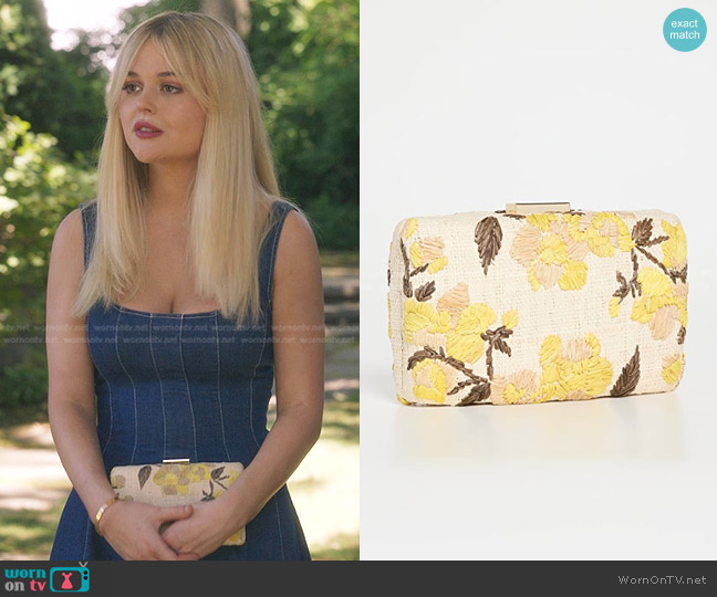 Kayu Nara Clutch worn by Audrey Hope (Emily Alyn Lind) on Gossip Girl