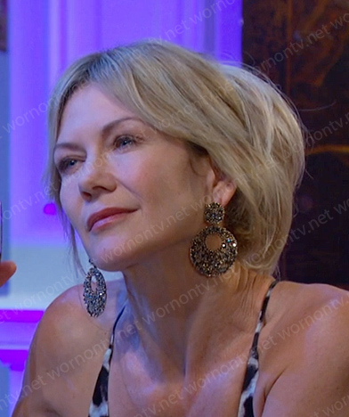 Kristen’s earrings on Days of our Lives