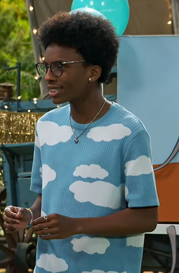 Noah’s blue cloud print shirt on Bunkd
