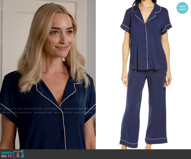 Nordstrom Moonlight Eco Crop Pajamas worn by Georgia Miller (Brianne Howey) on Ginny & Georgia