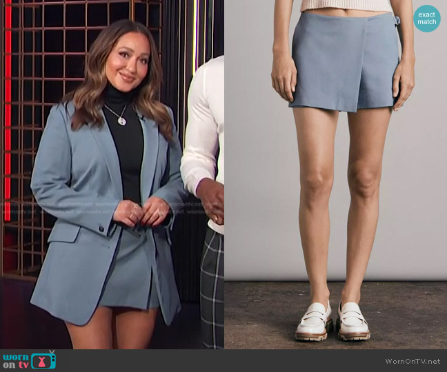 Rag & Bone Sasha Twill Skort worn by Adrienne Houghton on E! News
