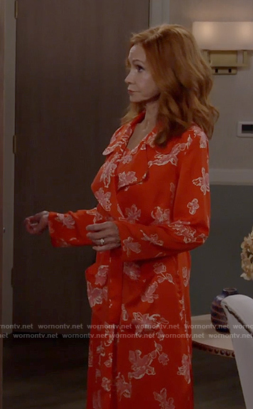 Sheila’s red floral robe on Call Me Kat