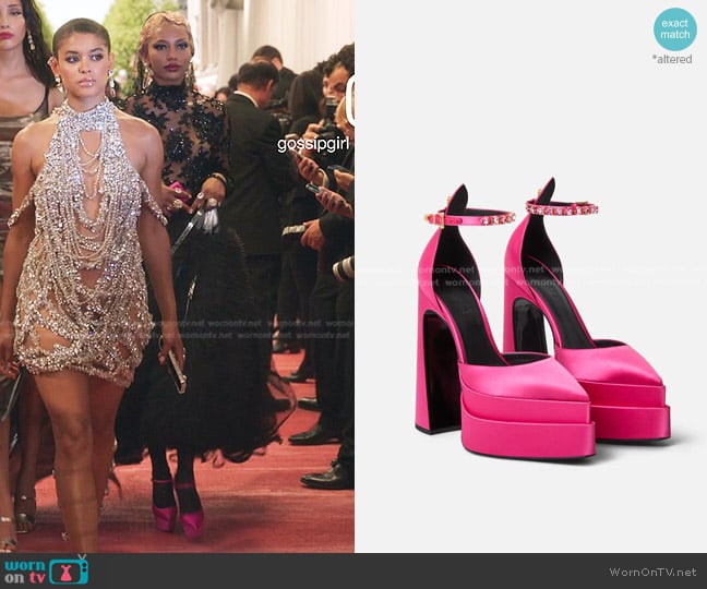 Versace Aevitas Pointy Satin Platform Pumps worn by Monet de Haan (Savannah Lee Smith) on Gossip Girl