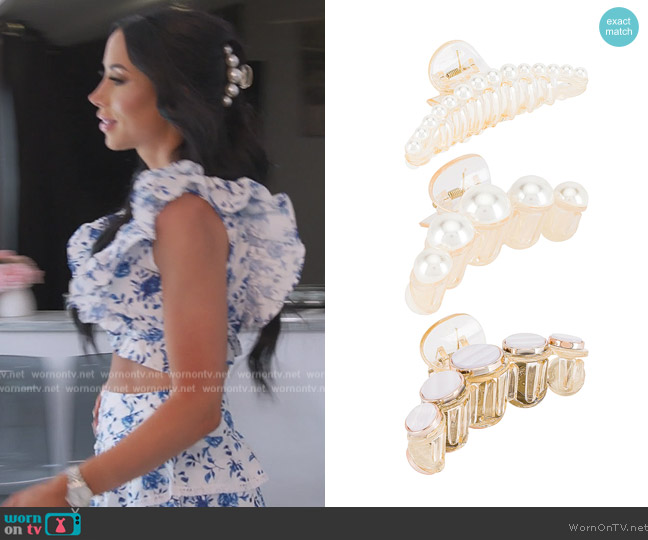 8 Other Reasons Pearl Hair Clip Set worn by  on The Real Housewives of New Jersey