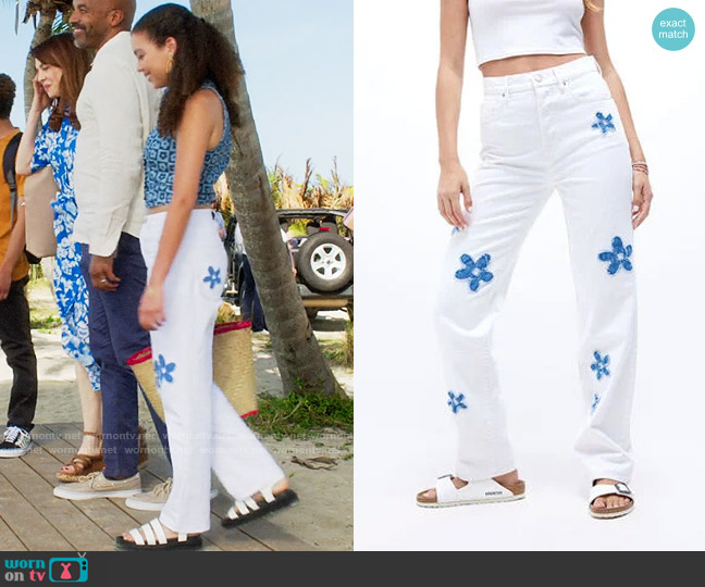 PacSun Eco White Denim Flower Patch Dad Jeans worn by Ryeligh (Selah Austria) on Fantasy Island