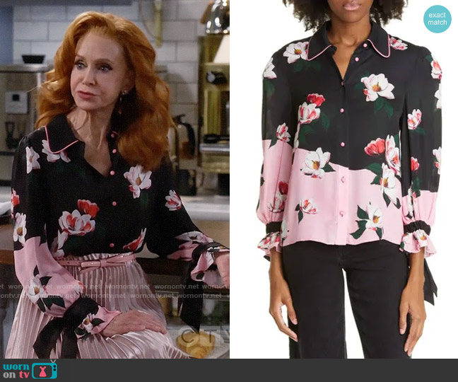 Alice + Olivia Willa Floral Blouse in After Dark worn by Sheila (Swoosie Kurtz) on Call Me Kat