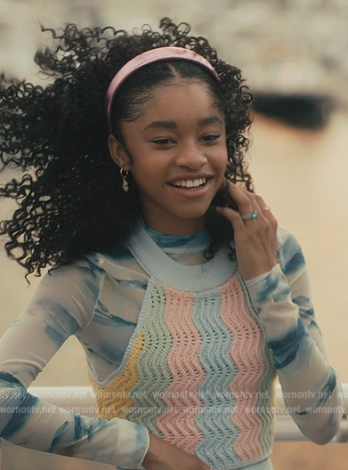 Ashley’s crochet knit crop top and pants on Bel-Air