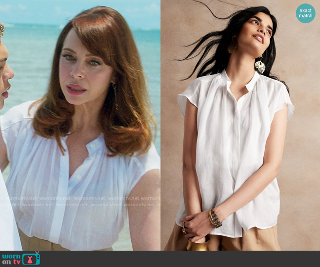 Banana Republic Ramie Shirt worn by  Amber Graham (Melinda Clarke) on Fantasy Island