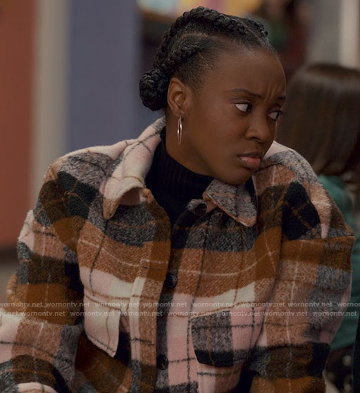 Bracia’s plaid shirt jacket on Ginny & Georgia