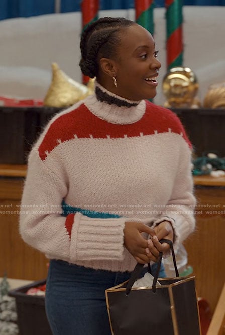Bracia’s colorblock sweater on Ginny & Georgia