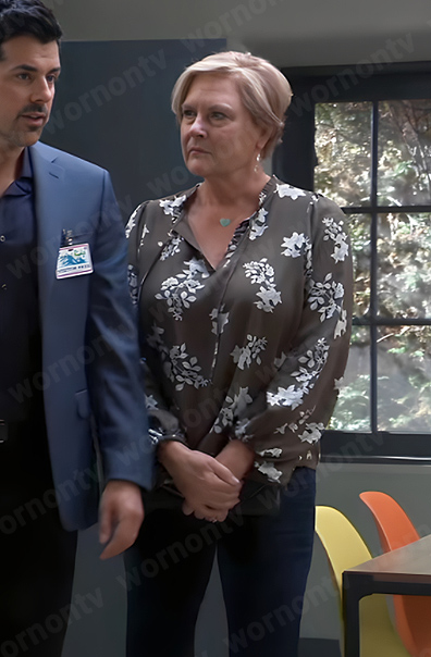 Carolyn’s olive green floral top on General Hospital