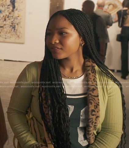 Delilah’s green cardigan with leopard fur trim on The Equalizer
