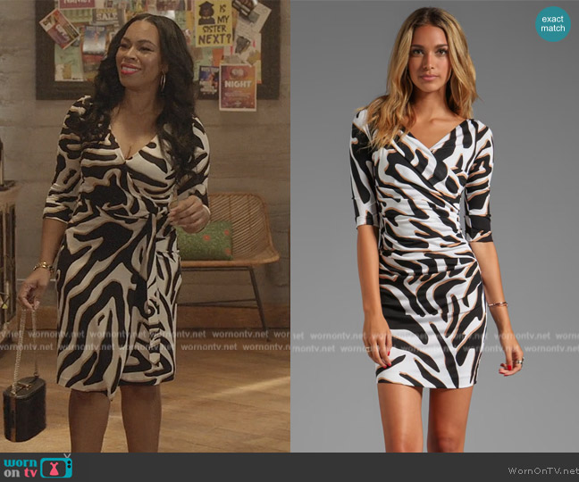 Diane von Furstenberg Bentley SJ Short 3/4 Dress worn by (Alexis Fields) on All American