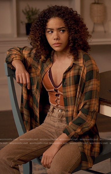 Ginny’s brown button front top and plaid shirt on Ginny & Georgia