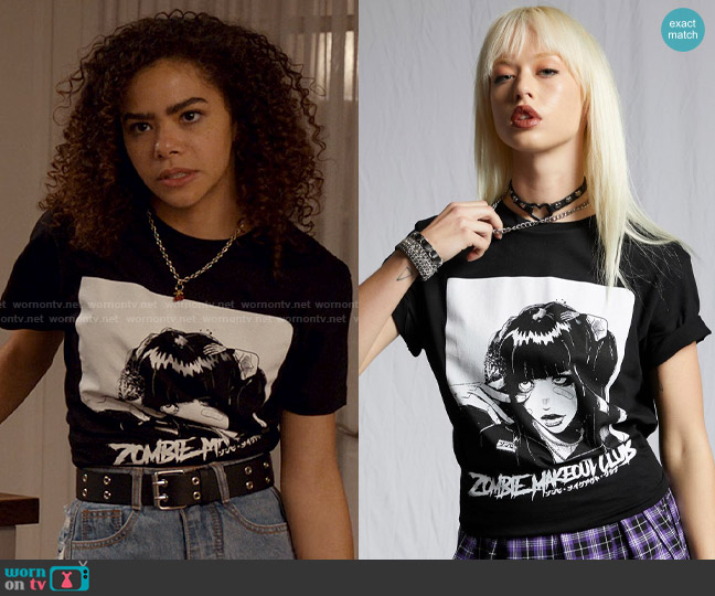 Hot Topic Zombie Makeout Club Adhesive Bandage Girl T-Shirt worn by Ginny Miller (Antonia Gentry) on Ginny & Georgia