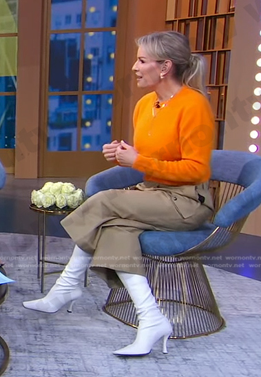 Jennifer’s white over the knee boots on Good Morning America