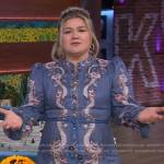 Kelly’s blue floral print belted dress on The Kelly Clarkson Show
