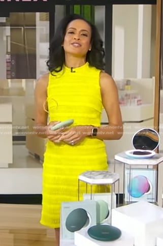 Linsey’s yellow sleeveless fringed dress on Good Morning America