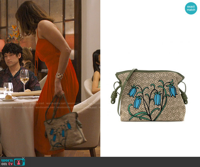 Loewe Canvas Calfskin Flamenco Knot Bag Green worn by Harper Spiller (Aubrey Plaza) on The White Lotus