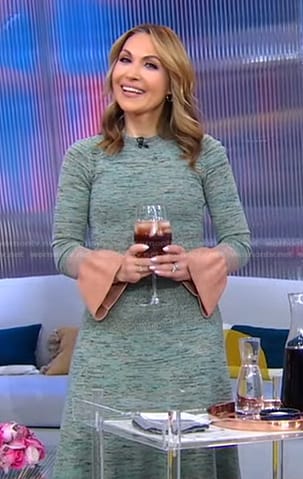 Lori’s green space dye knit dress on Good Morning America