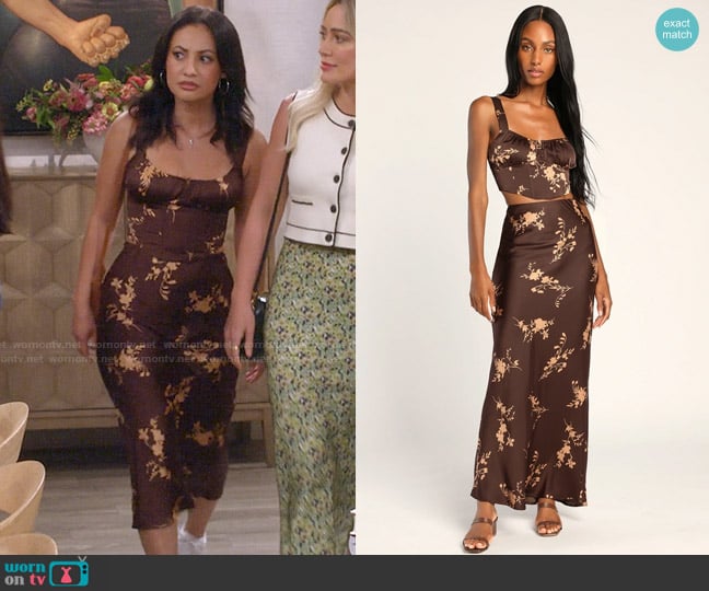 Lulus Doubly Darling Brown Floral Print Satin Bustier Top worn by Valentina (Francia Raisa) on How I Met Your Father