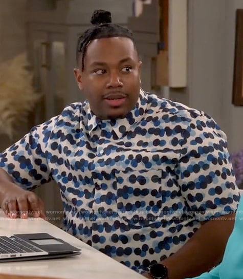 Marty’s blue dot print shirt on The Neighborhood