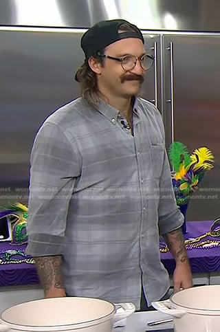 Mason Hereford’s grey plaid shirt on Today