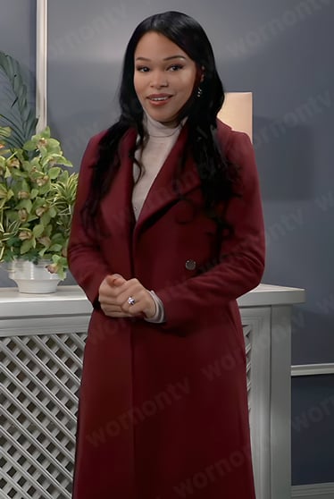 Portia’s red coat on General Hospital