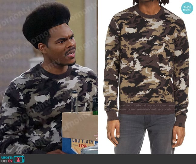 Rag and Bone Camo Crew Sweater worn by Carter (Julian Gant) on Call Me Kat