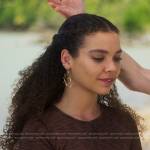 Ryeligh’s brown top on Fantasy Island