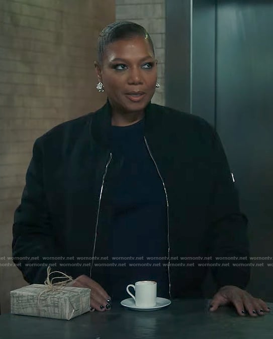 Robyn’s black bomber jacket on The Equalizer