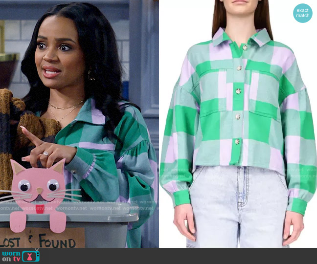 Sanctuary Plaid Patch Pocket Button-Up Shirt in Pine Check worn by Randi (Kyla Pratt) on Call Me Kat