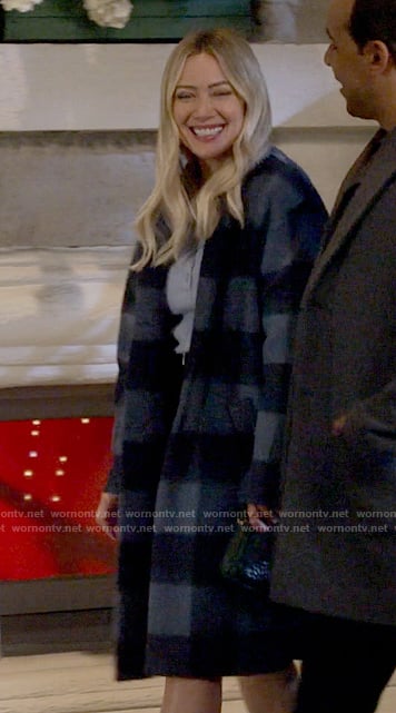 Sophie’s blue checked coat on How I Met Your Father
